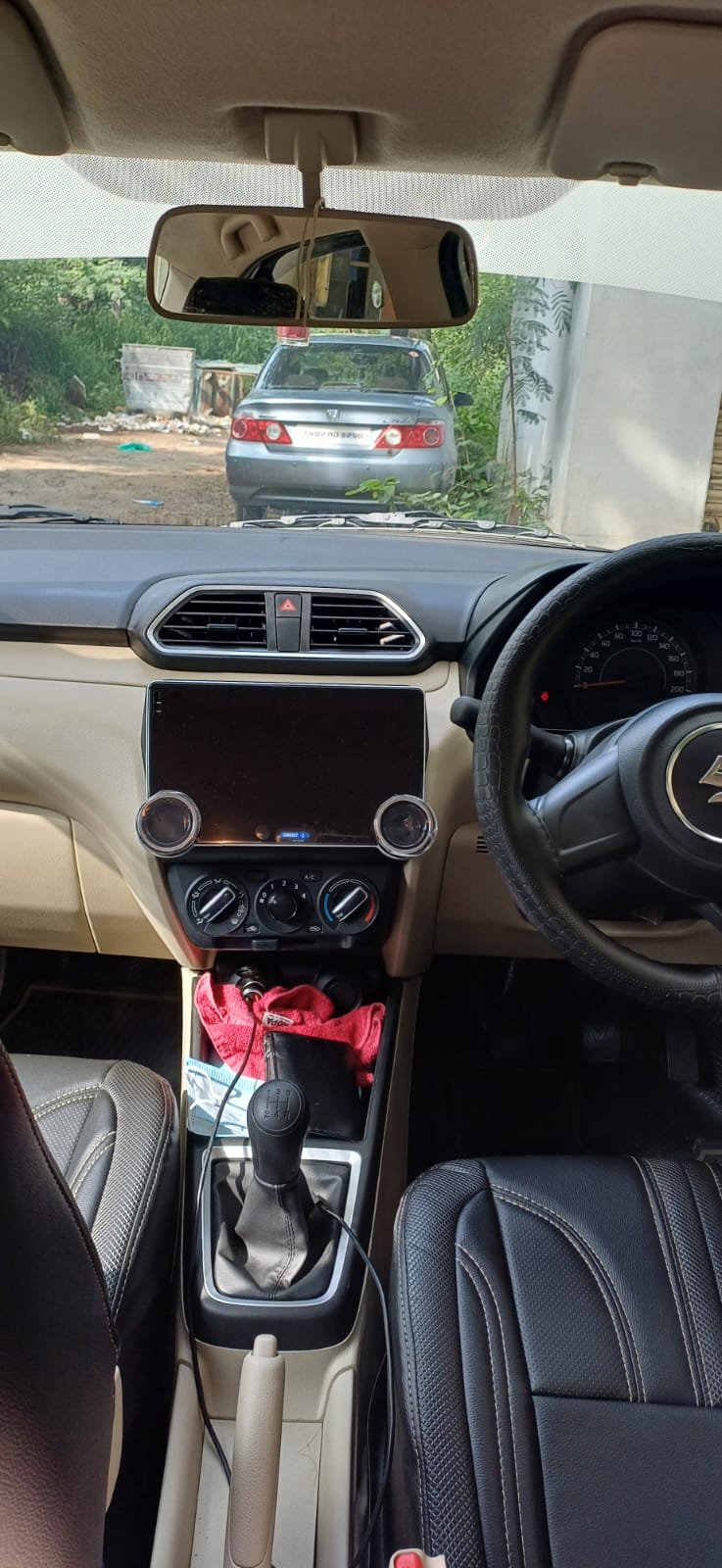 Sedan(Swift/Etios) Photo 5